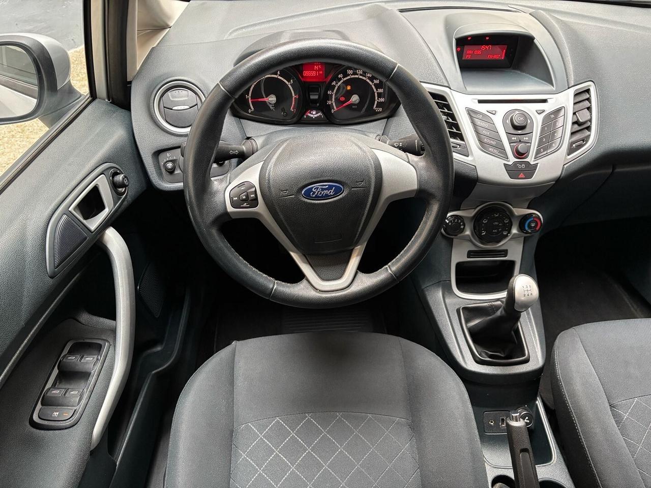 FORD FIESTA 1.2 - UNICO PROPRIETARIO