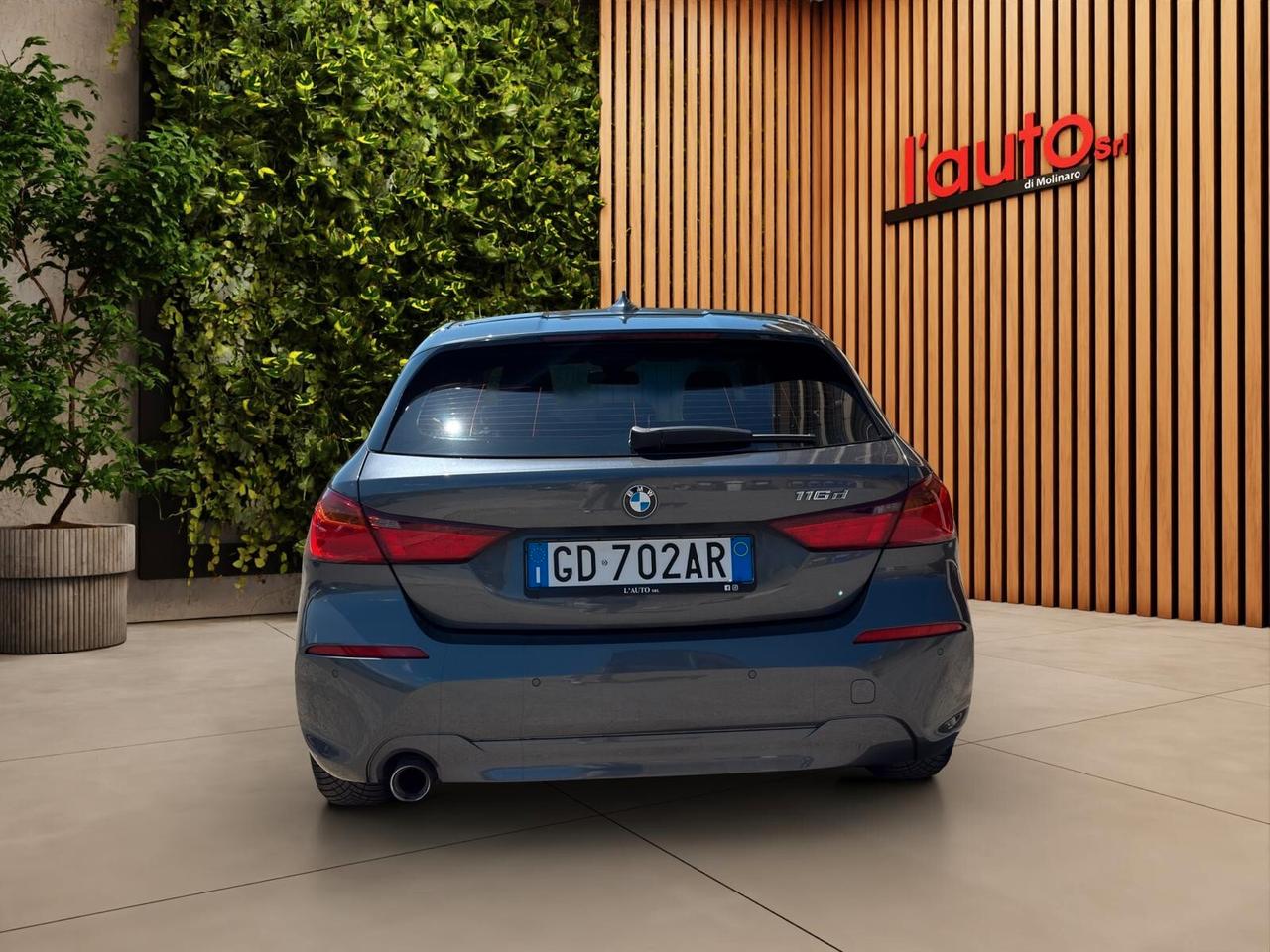 Bmw 116D 5p. INTERA CRONOLOGIA BMW !!!