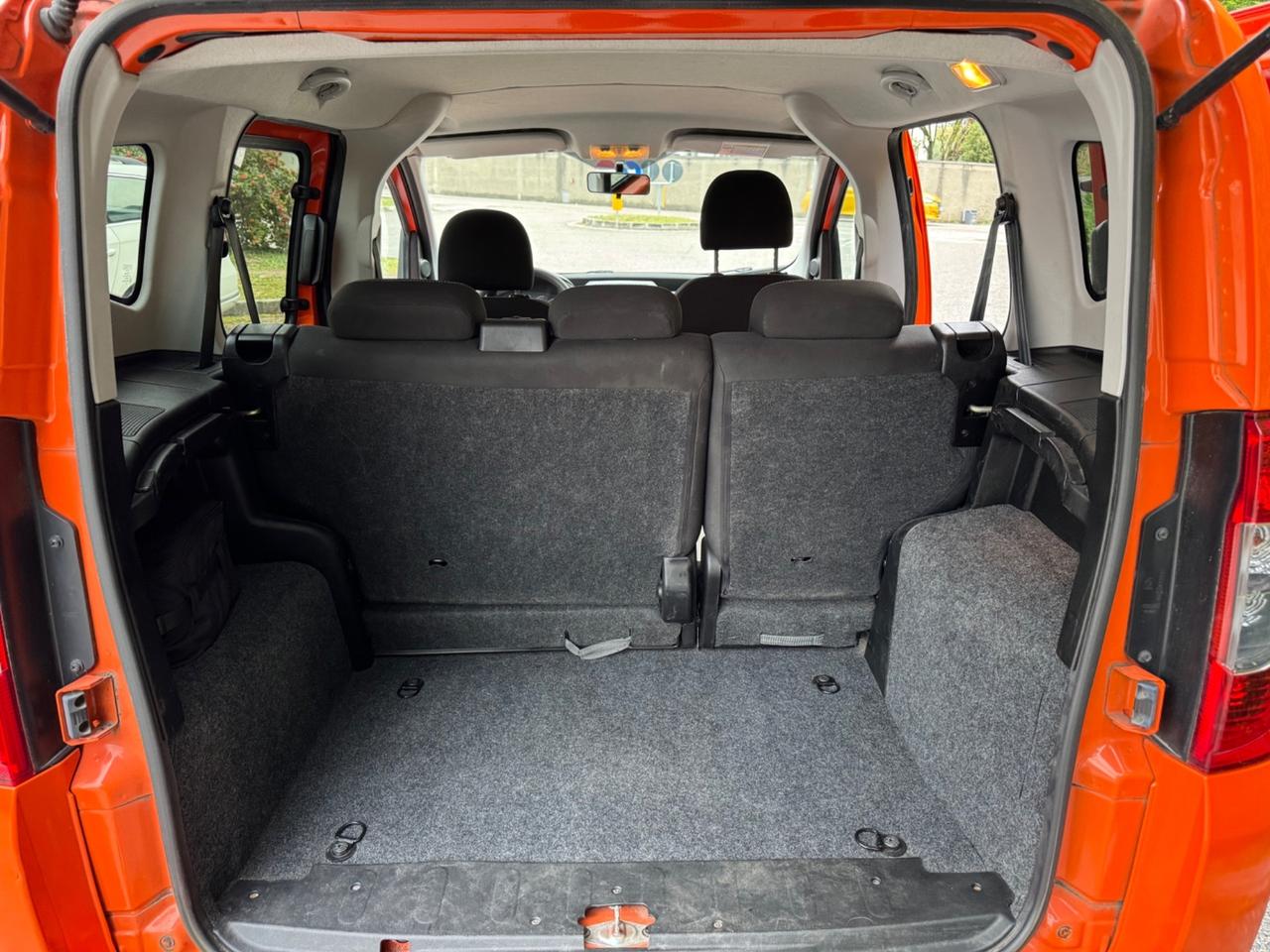 Fiat Qubo 1.3 MJT 75 CV Trekking