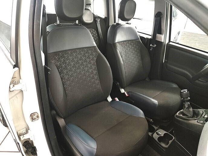 Fiat Panda 1.0 FireFly S&S Hybrid City Cross Neopatentati