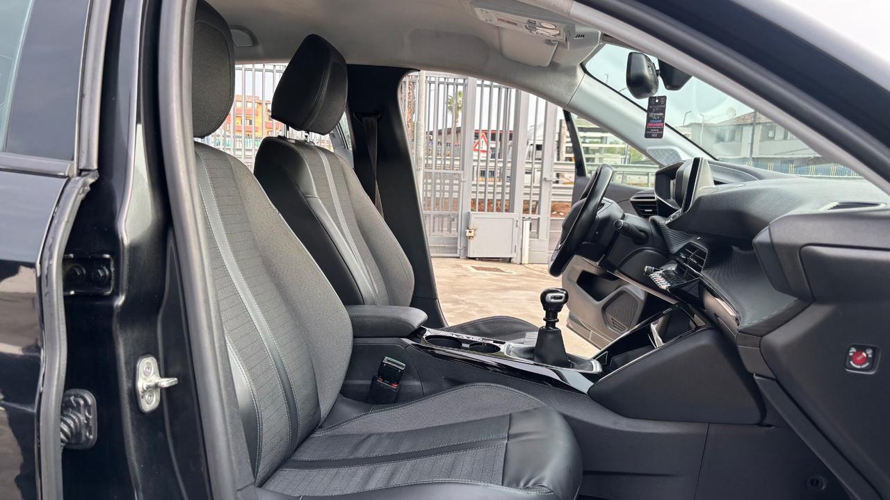 Peugeot 208 1.5 Allure 2020