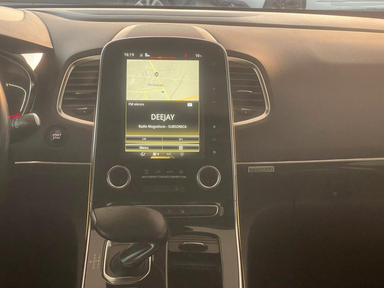 Renault Espace dCi 160CV EDC Energy Initiale Paris 4Control