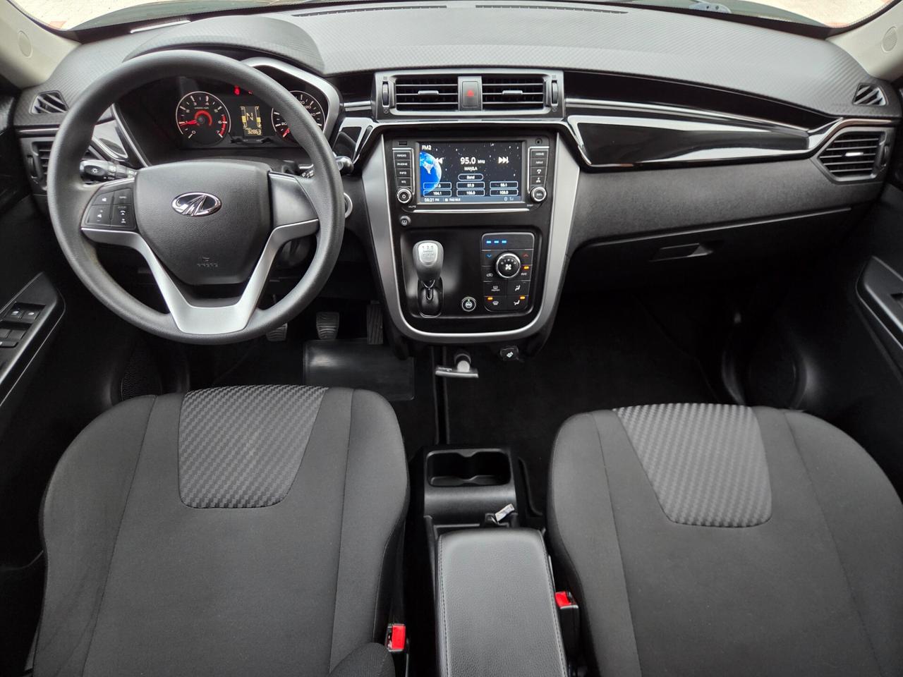 Mahindra KUV100 1.2 VVT 87 cv M-Bifuel GPL K8