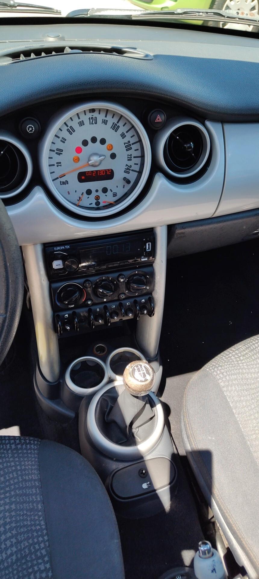 Mini 1.6 16V Cooper