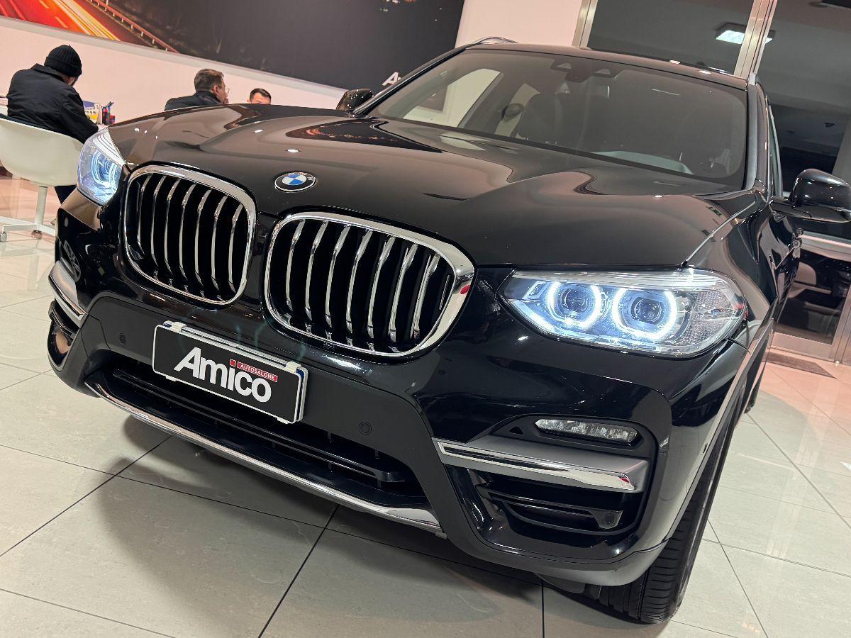 BMW X3 xDrive20d 48V Luxury Line Tetto/Luci Ambient/Pelle+ventilati