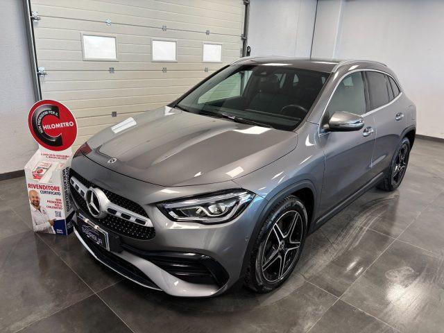 MERCEDES-BENZ GLA 180 d AMG Premium Automatico