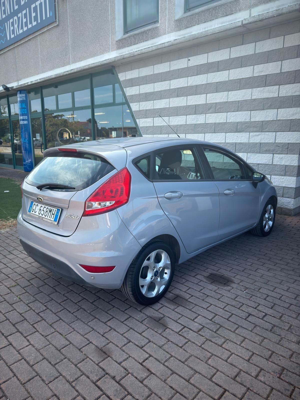 Ford Fiesta 1.2 82 CV 5 porte Titanium