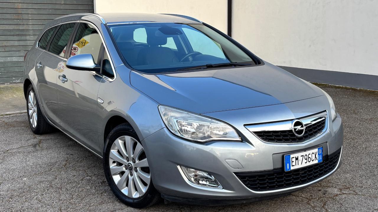 Opel Astra 1.7 CDTI 110CV 5 porte Cosmo Fleet
