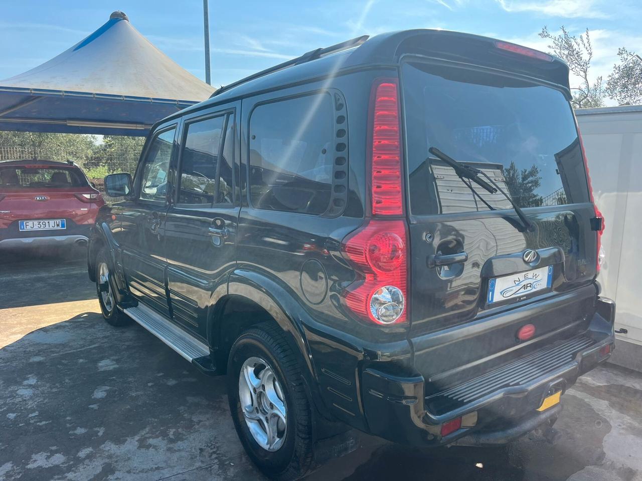 Mahindra Goa 2.5 CRDe 4WD SLX