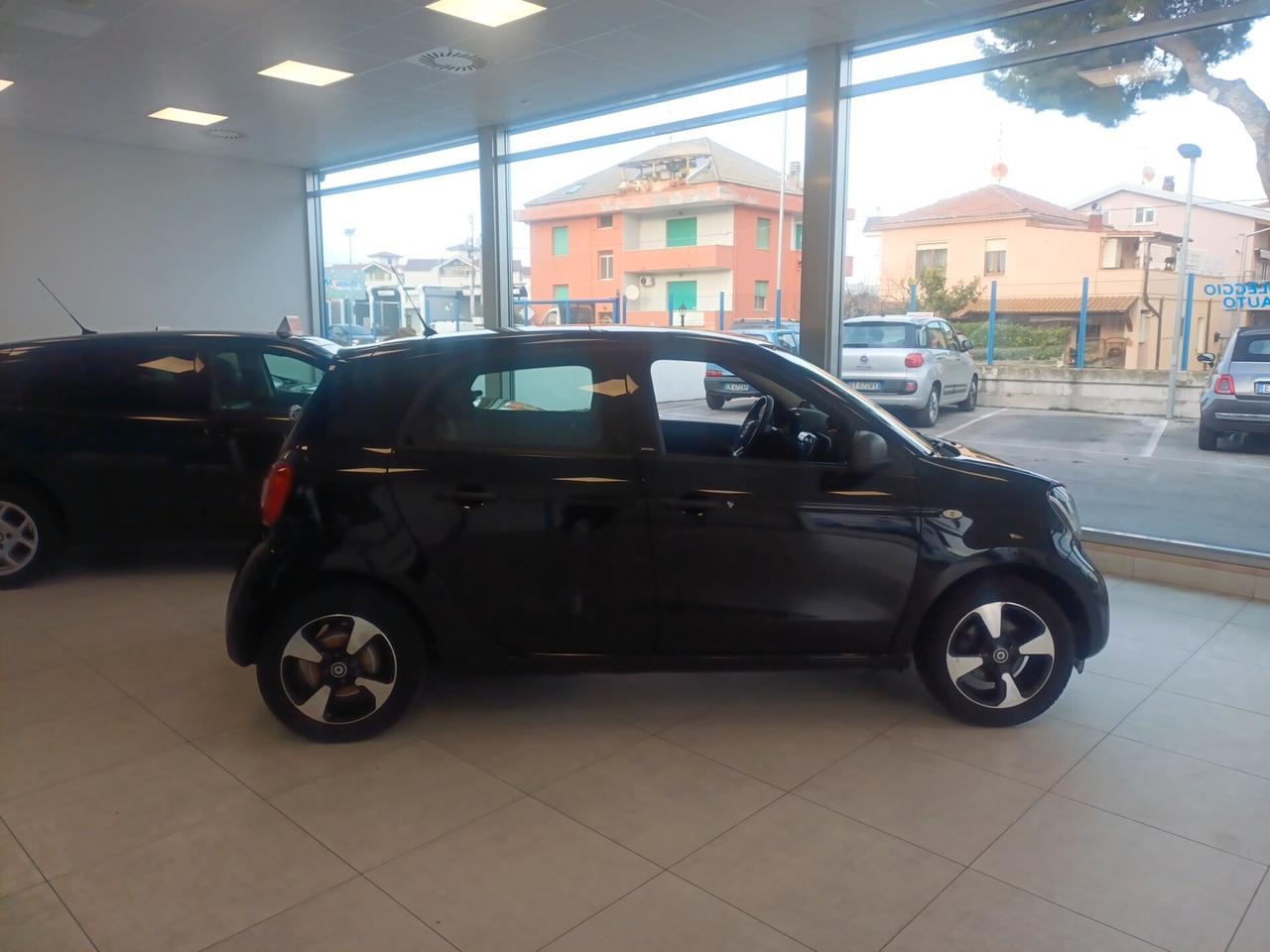 Smart ForFour 70 1.0 twinamic Prime