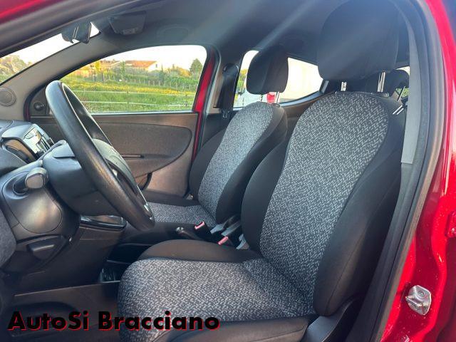 LANCIA Ypsilon 1.0 FireFly 5 porte S&S Hybrid Ecochic Gold