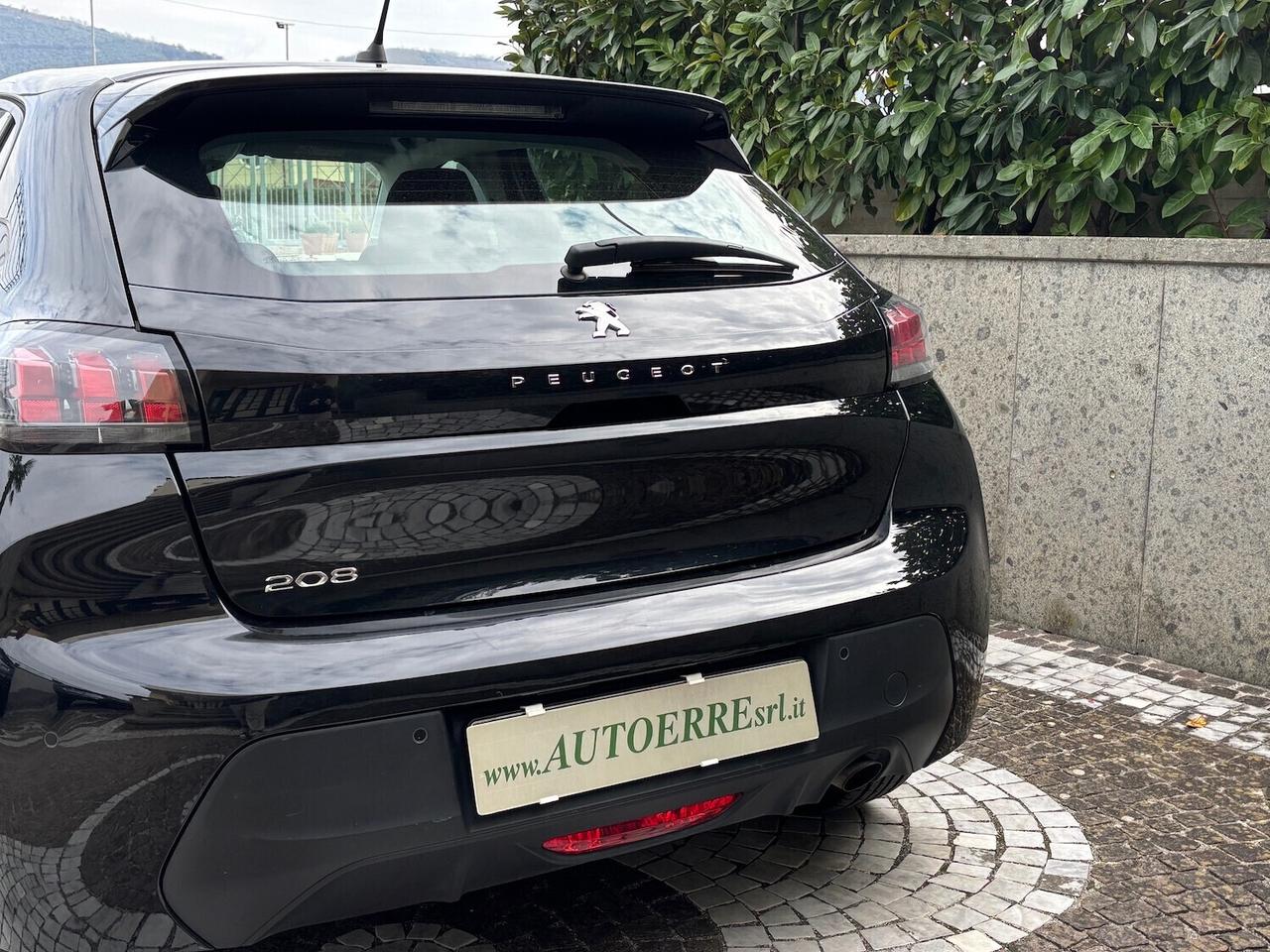 Peugeot 208 BlueHDi 100 Active Pack + LED