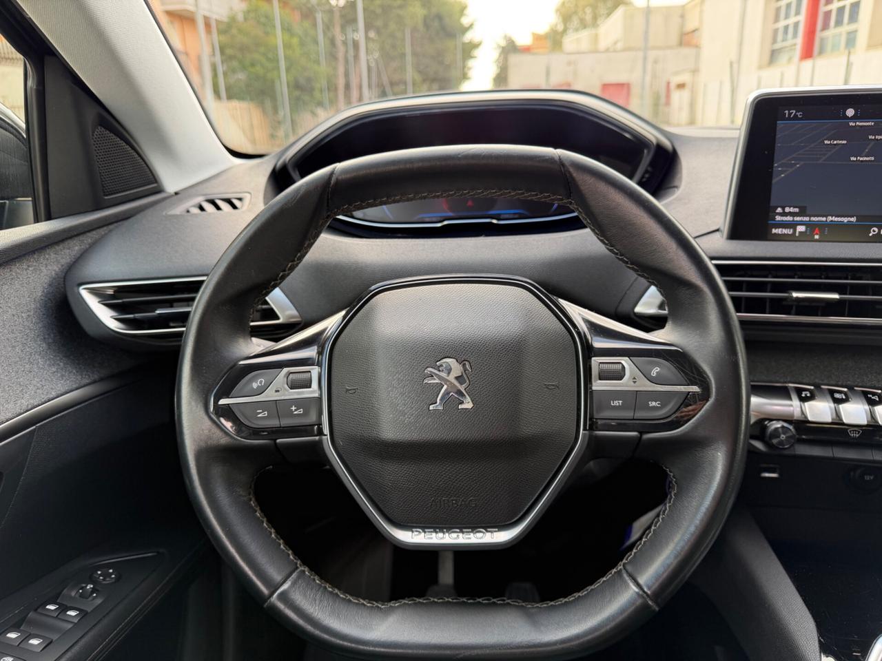 Peugeot 3008 BlueHDi 130 S&S Allure