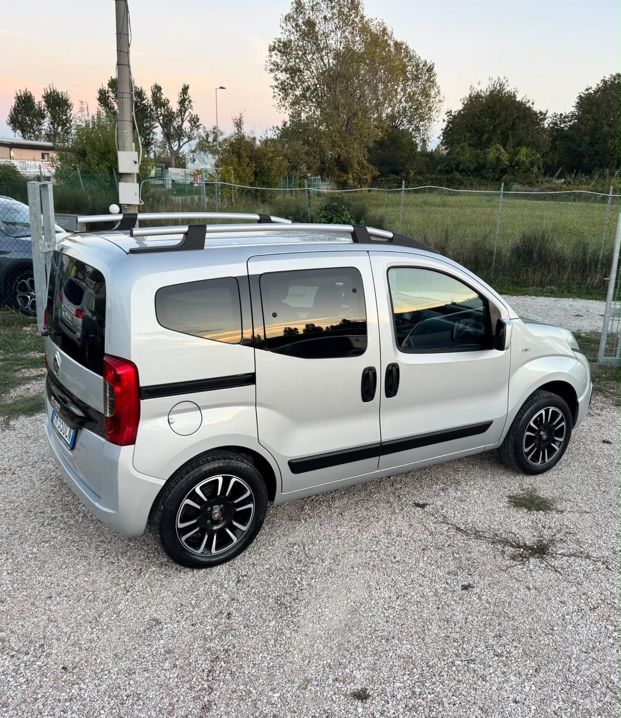 Fiat Qubo 1.4 8V 77 CV Lounge Natural Power