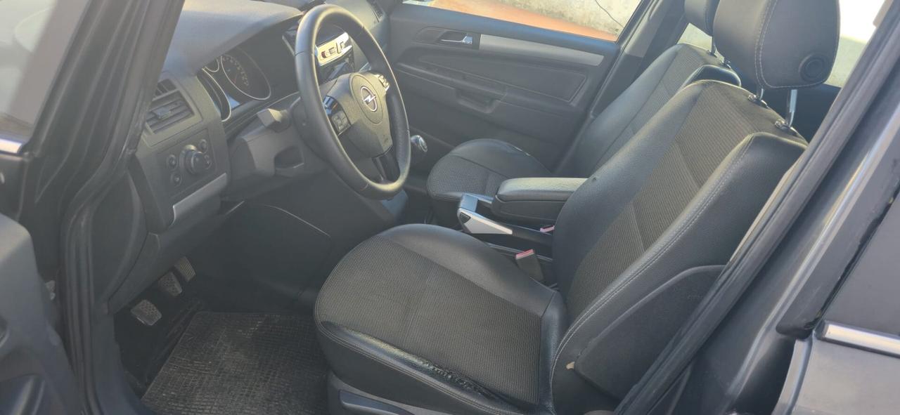 Opel Zafira 1.9 16V CDTI 150CV Cosmo