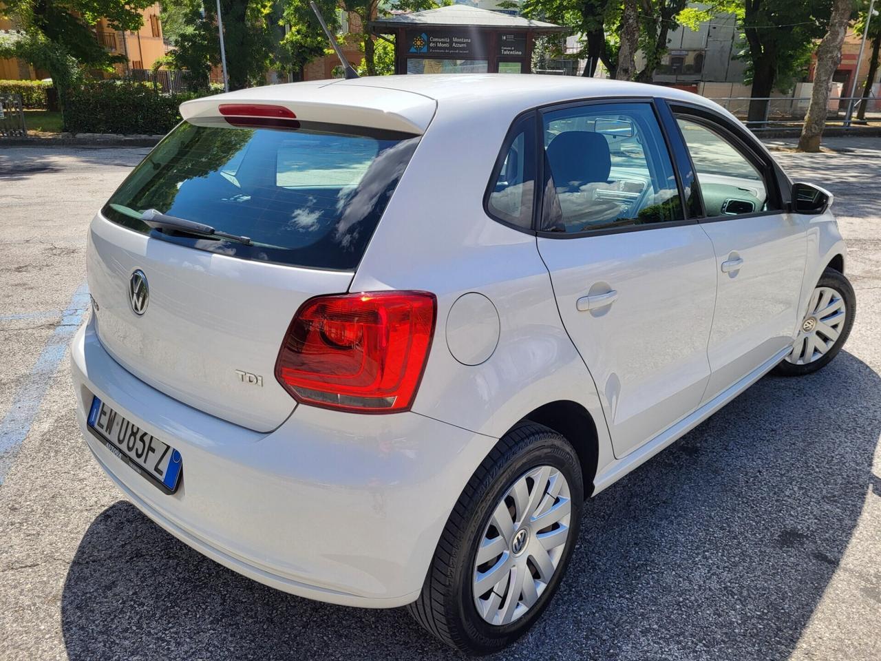 VOLKSWAGEN POLO 1,2 TDI-CINTA DISTRIB. NUOVA