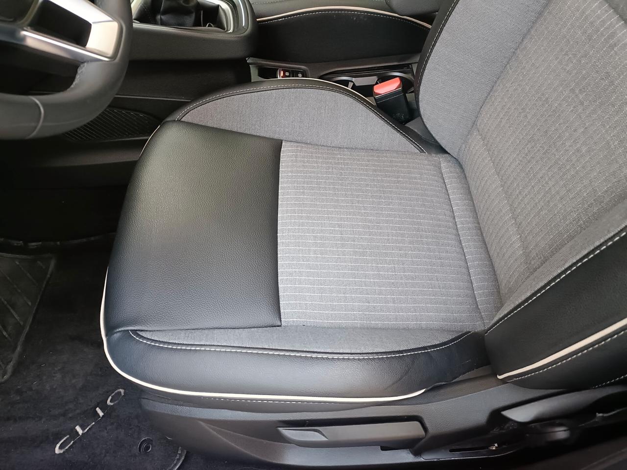 Renault Clio TCe 90 CV 5 porte Techno