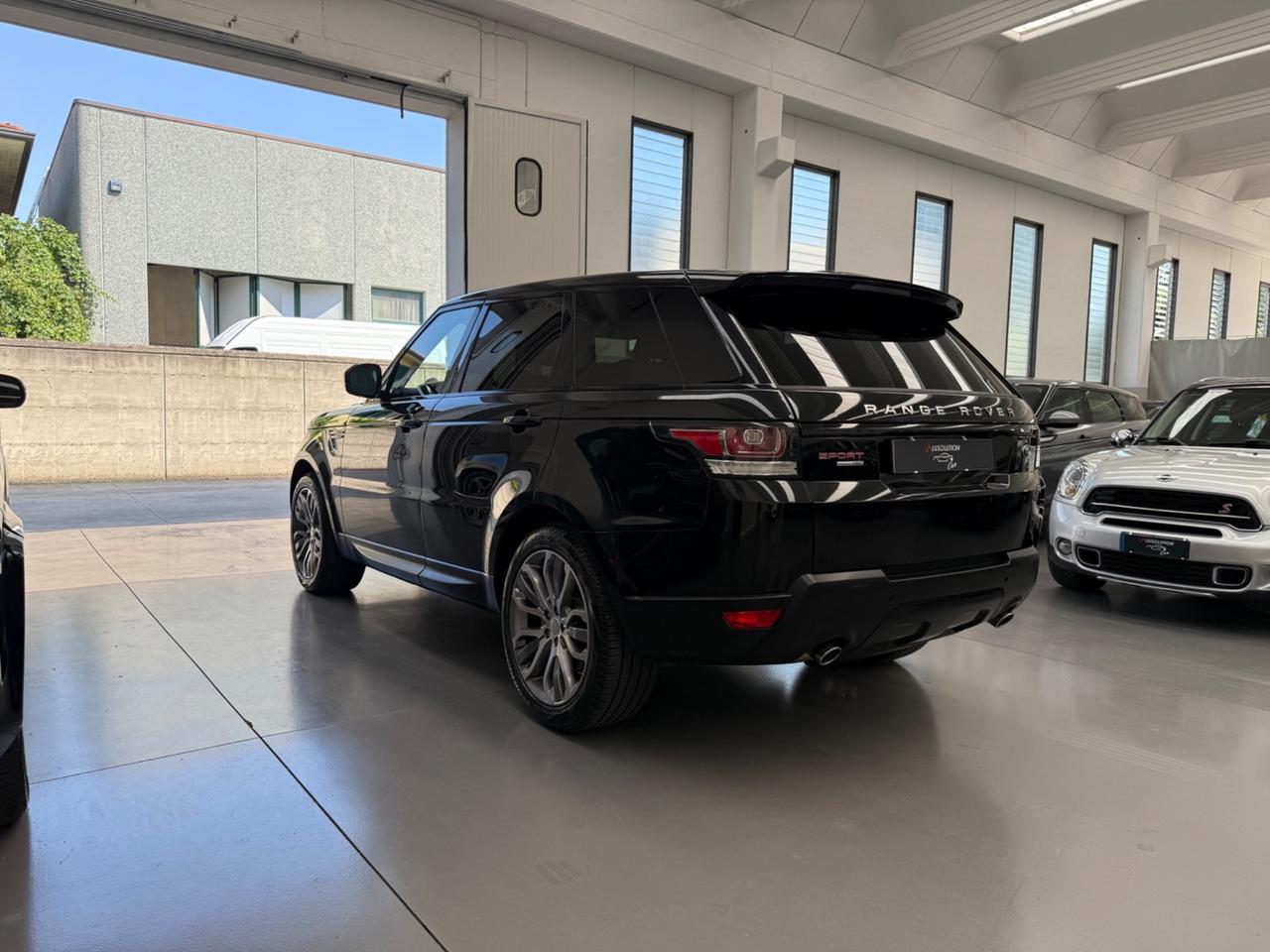 Land Rover Range Rover Sport 3.0 TDV6 HSE Dynamic