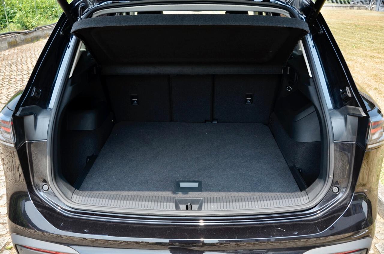 VOLKSWAGEN TIGUAN 1.5 ETSI EDITION PLUS 130cv DSG, SOLO NOLEGGIO, UFF ITALIANA, EURO 6E, FARI IQ LED, PERMUTE