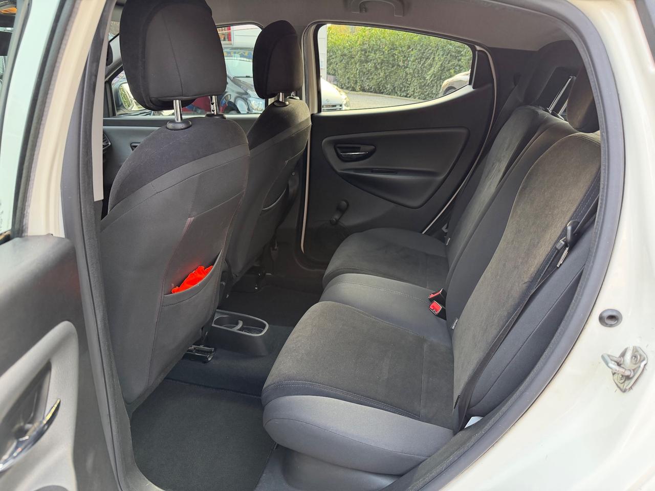 Lancia Ypsilon 1.2 benzina