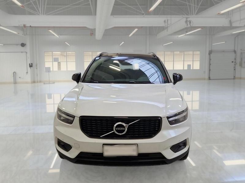 VOLVO XC40 B4 AWD Geartronic R-Design