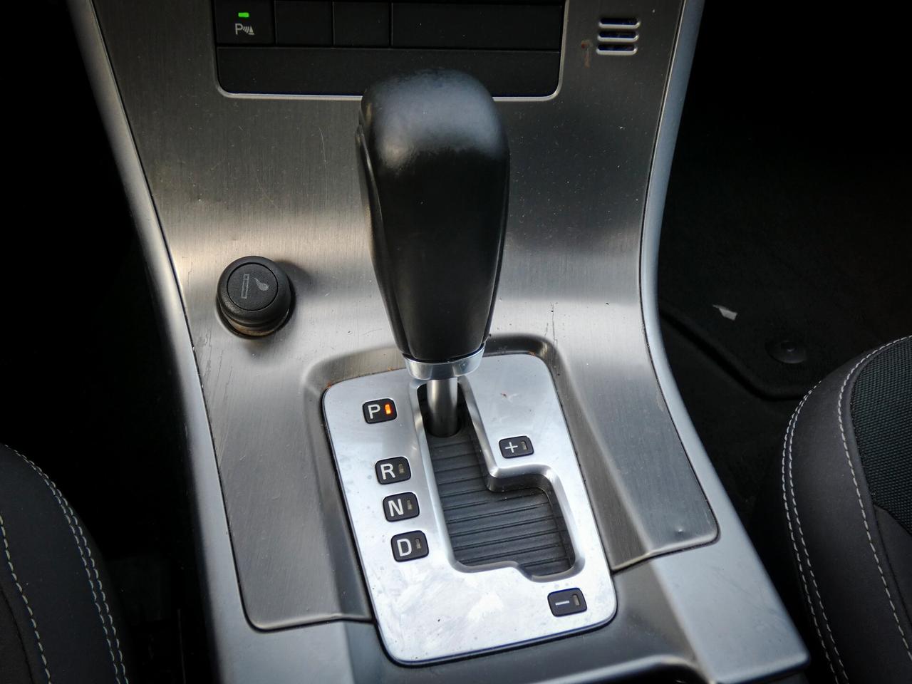 Volvo XC 60 XC60 2.4 D 175 CV FWD Geartronic Kinetic