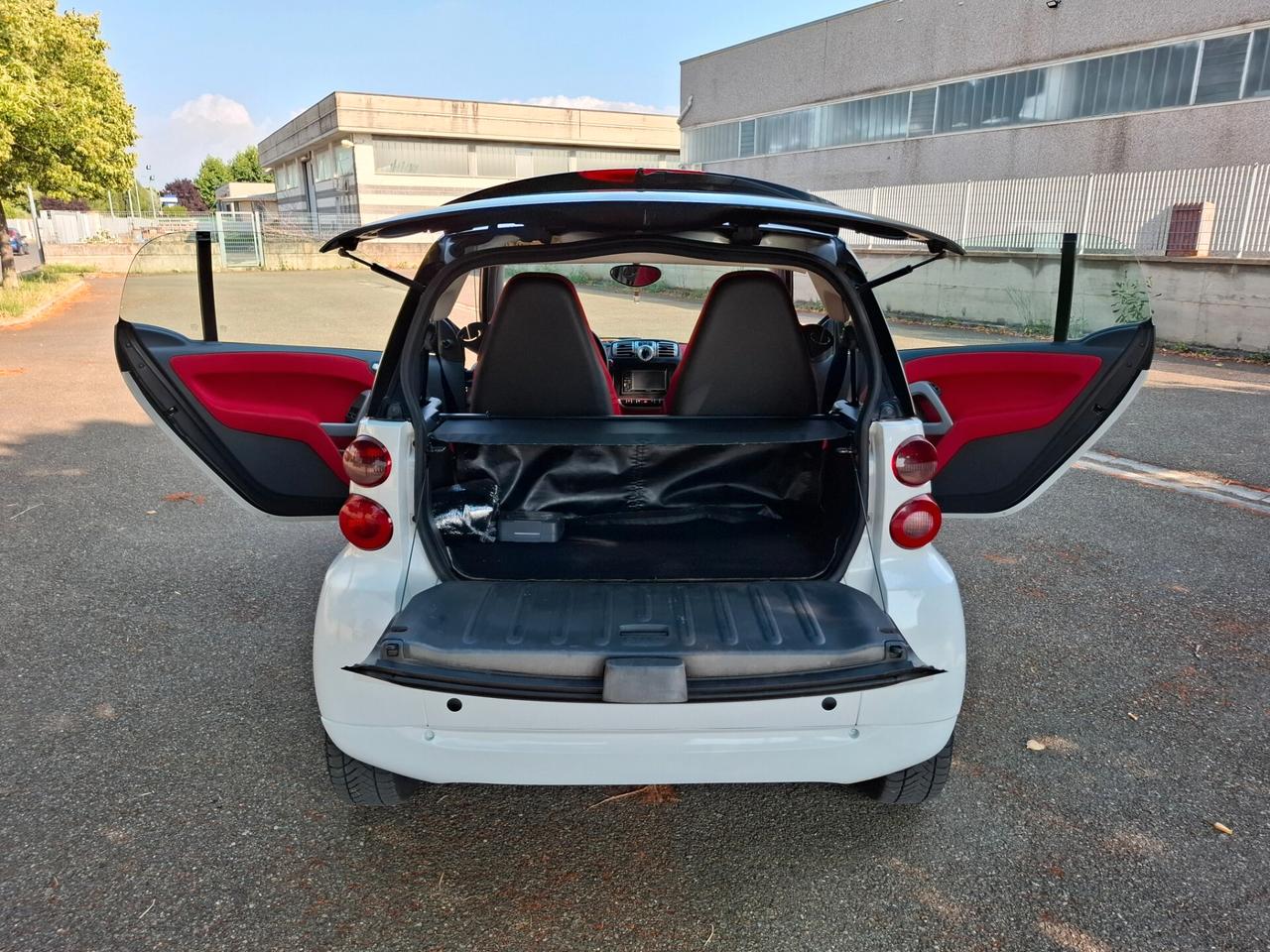 Smart ForTwo 1000 52 kW MHD coupé passion