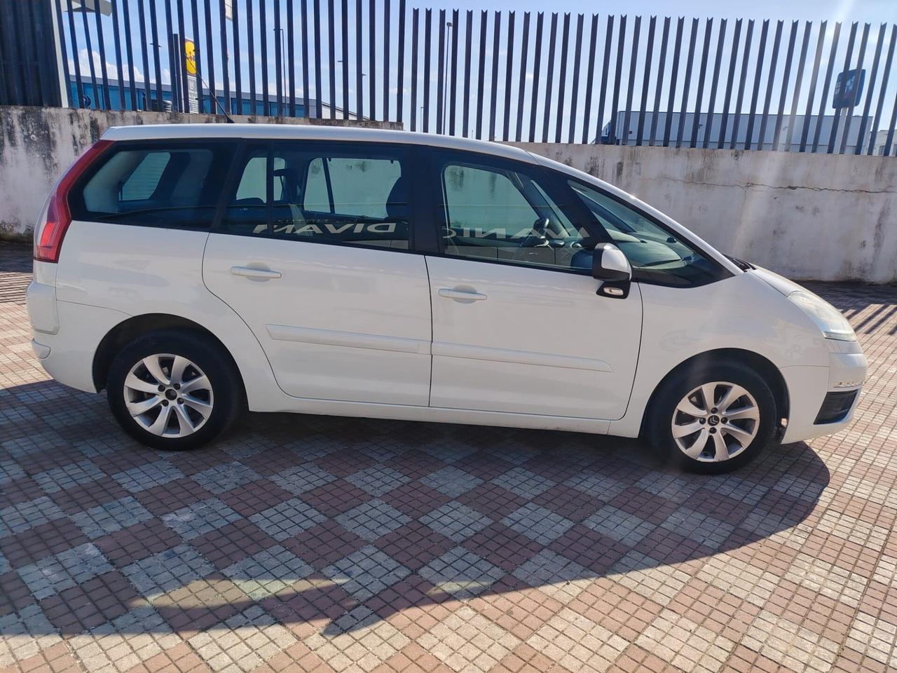 Citroen Grand C4 Picasso 1.6 e-HDi 115 Exclusive