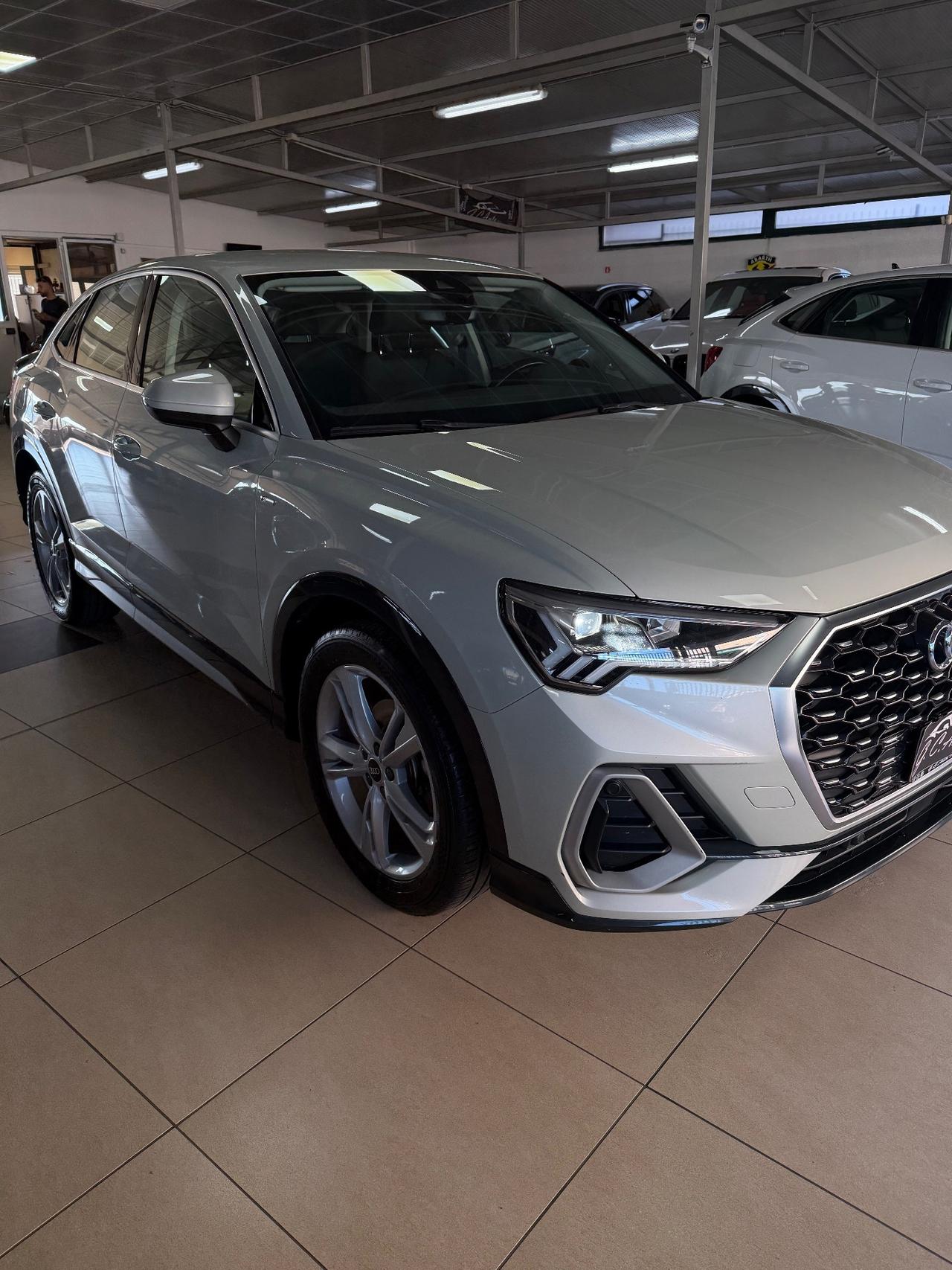 Audi Q3 35 TDI SPORTBACK S tronic line 150CV
