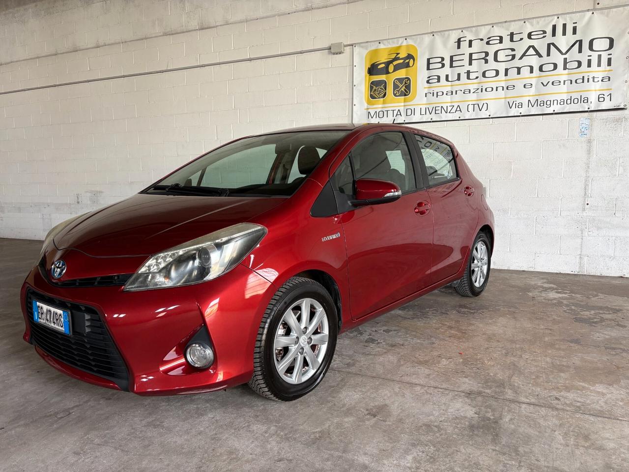Toyota Yaris III 5 Porte 1.5h Hybrid Telecamera Clima Automatico