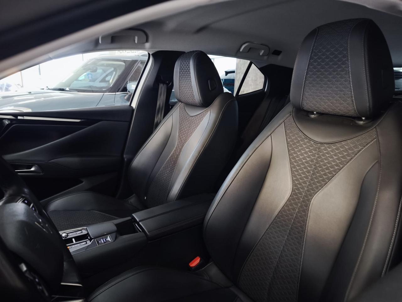 DS4 4 BlueHDi 130 aut. Bastille Business