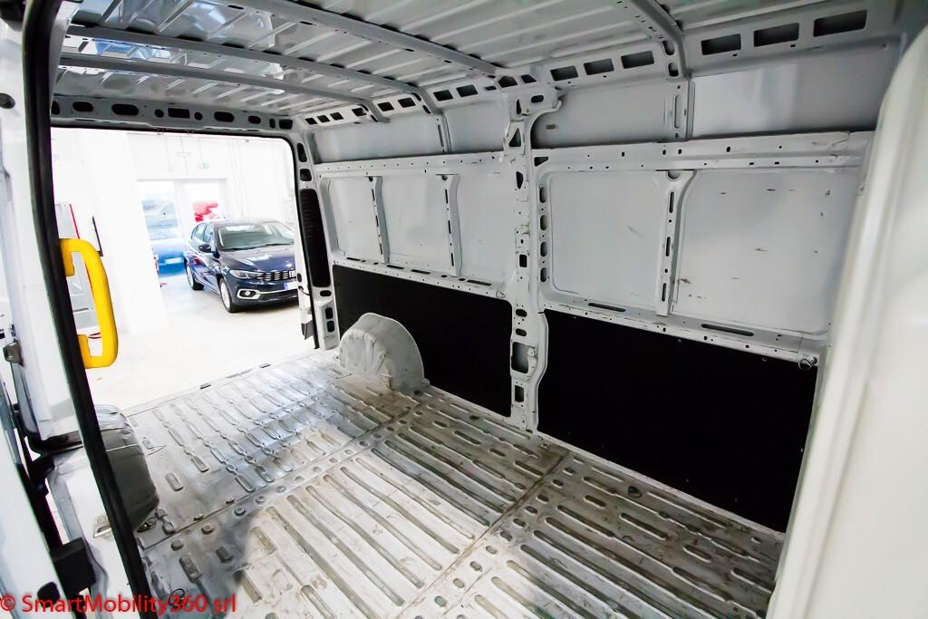 Peugeot Boxer 335 L3H2 2.2 BlueHDi 140cv S&S