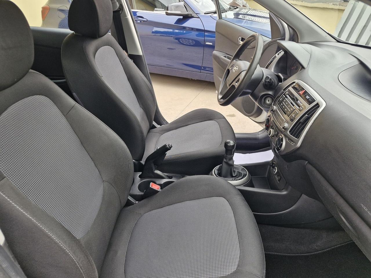 HYUNDAI I20 1.2 BENZINA/GPL ANNO 2014