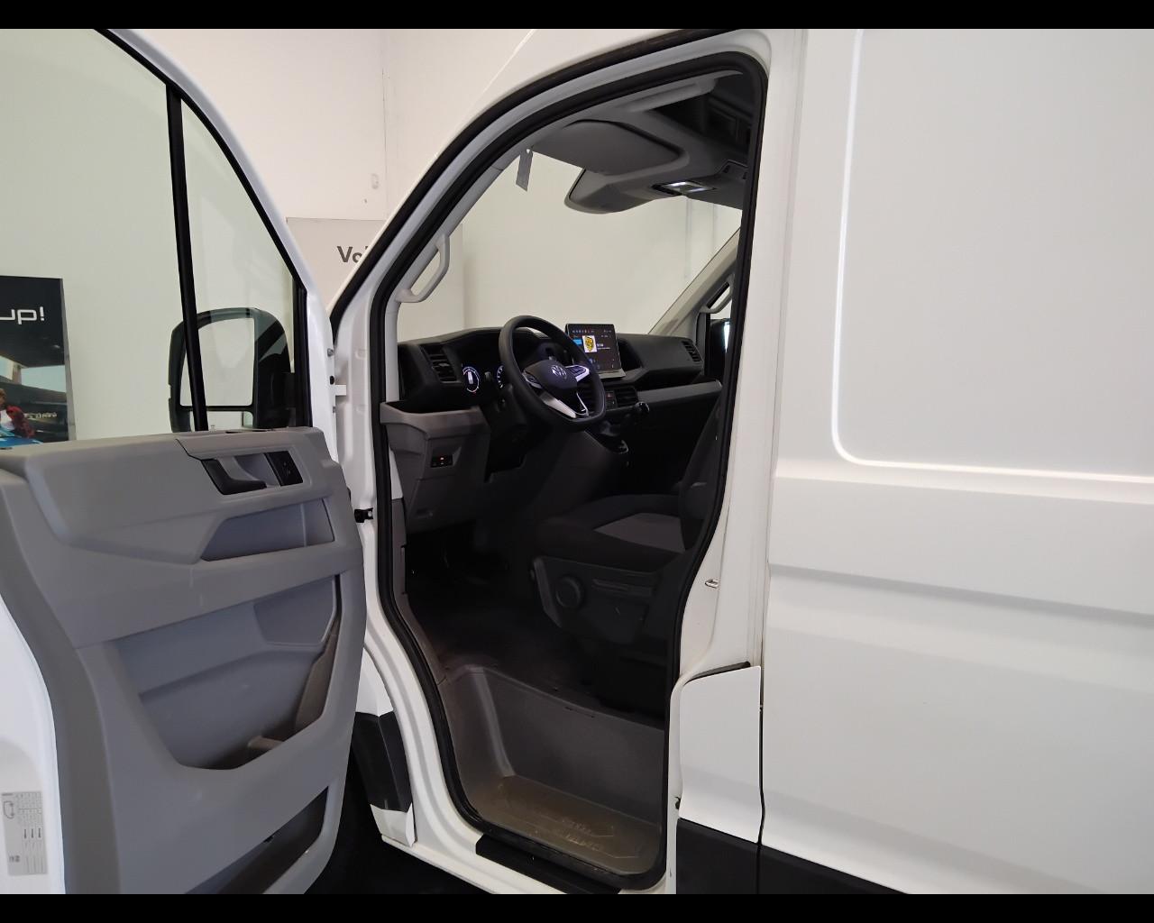 VOLKSWAGEN Crafter 30 2024 - crafter 30 2.0 tdi 140cv L3H3