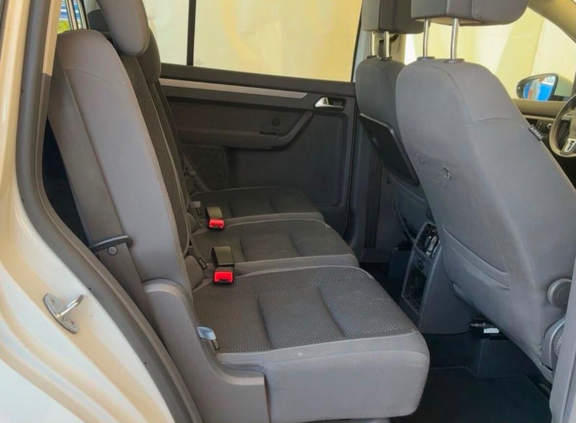 Volkswagen Touran 1.6 TDI DSG 03/2014