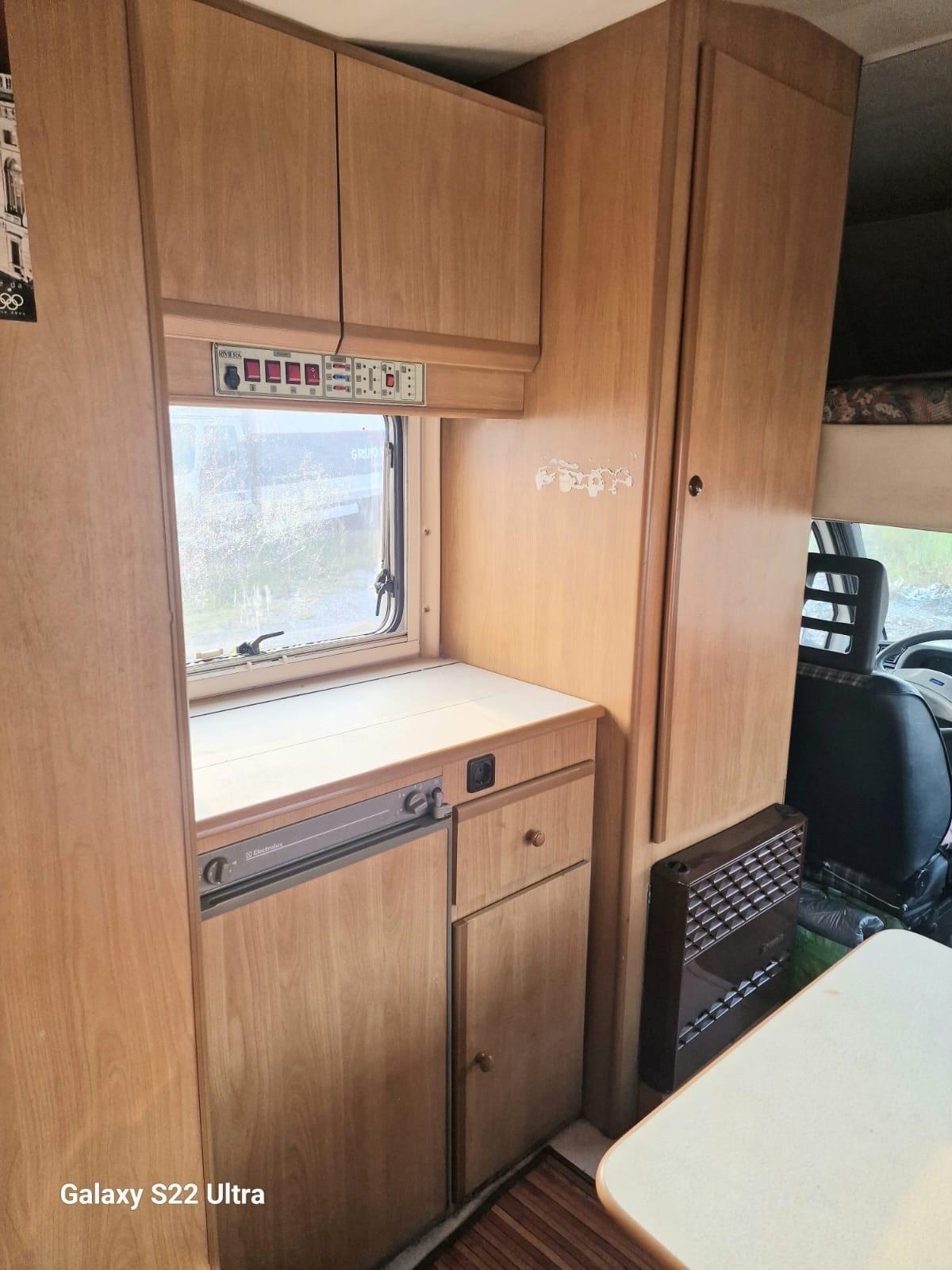 492 MANSARDATO riviera del 1997 in saldo