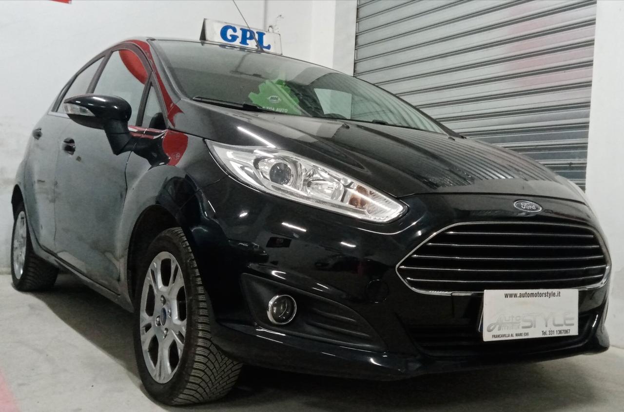 Ford Fiesta 1.4 5p. Bz.- GPL Titanium