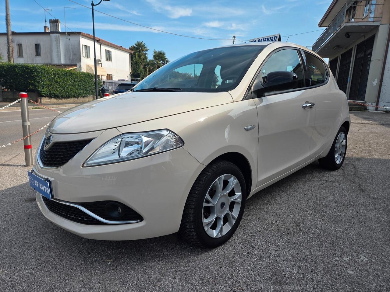 Lancia Ypsilon - 2016