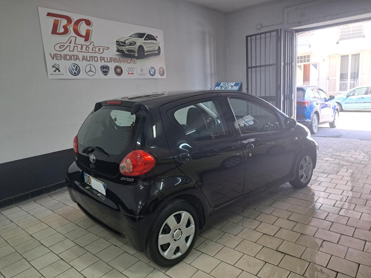 Toyota Aygo 1.0 12V VVT-i 5 porte unico prop 2007