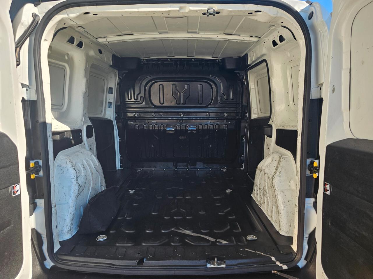 Fiat Doblò 1.6 MJT 105CV PC-TN Cargo Business