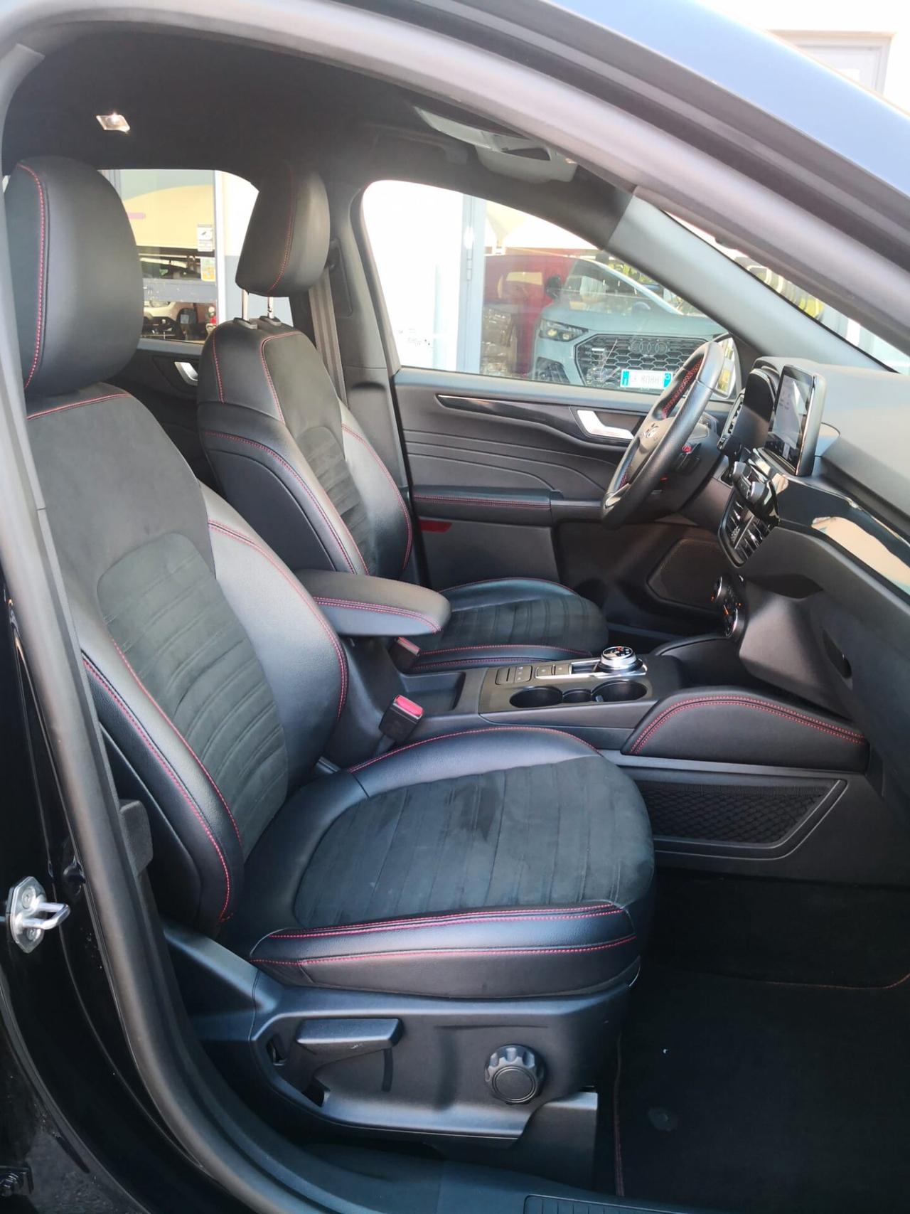 Ford Kuga 2.0 EcoBlue 150 CV aut. AWD ST-Line