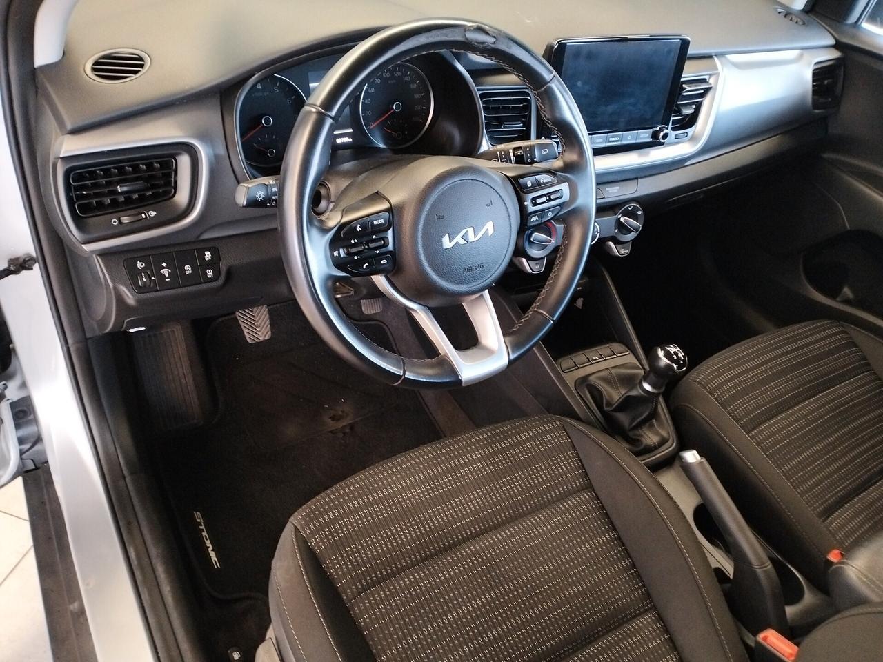 Kia Stonic 1.2 dpi Style s/Design Pack 84cv