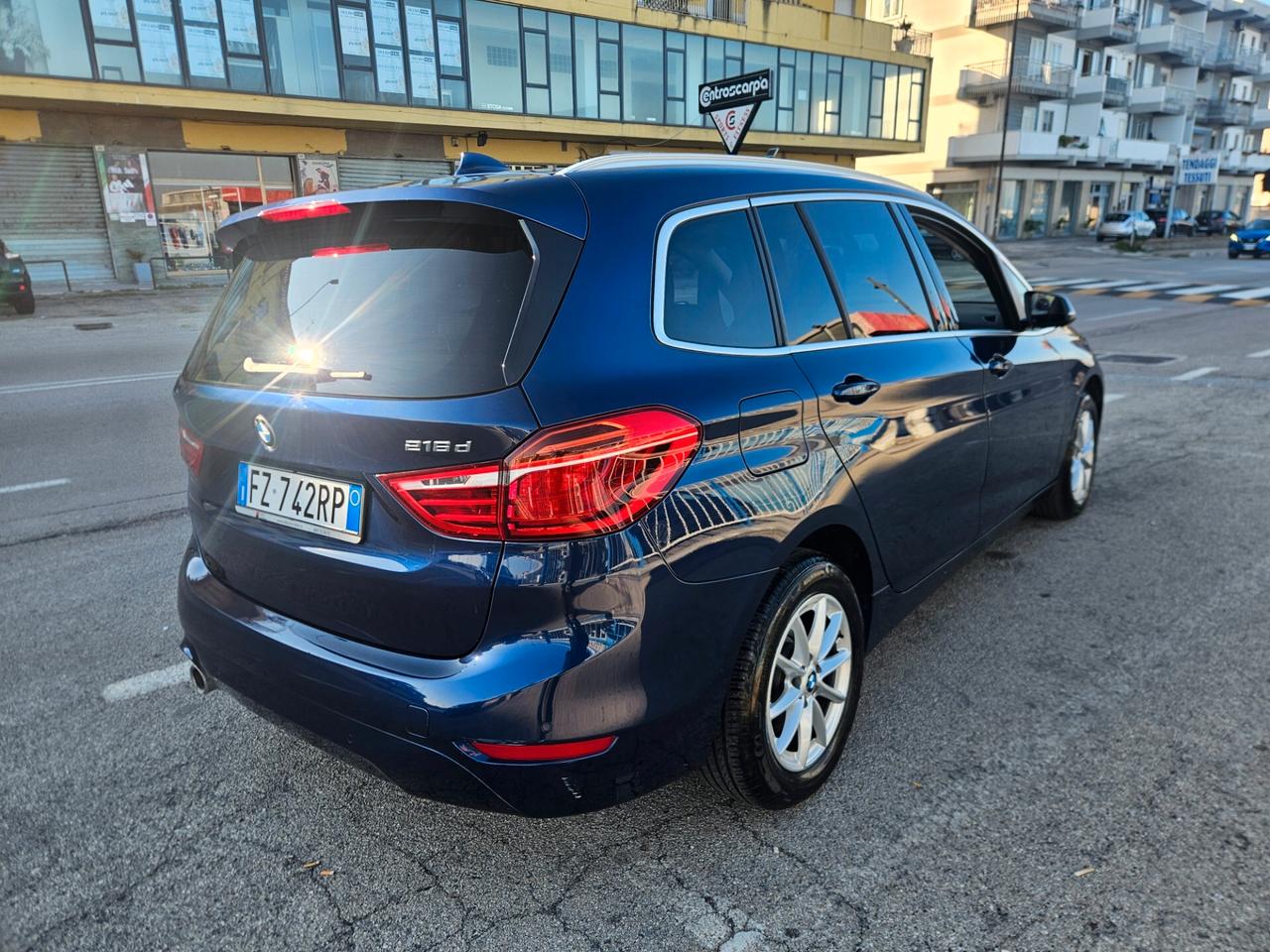 Bmw 216d 116cv Active Tourer Business 7posti Automatica