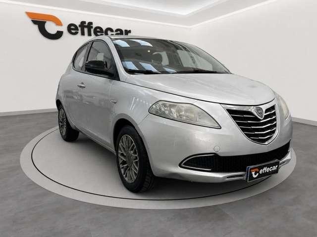Lancia Ypsilon 1.2 69 CV 5 porte