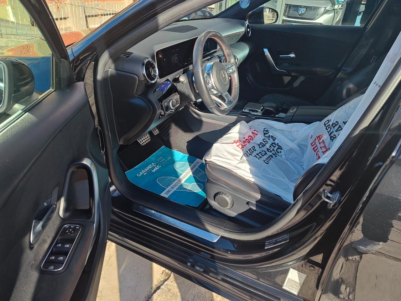 MERCEDES BENZ CLASSE A 180 D 1.5 116 CV AUTOM. PREM. AMG LINE