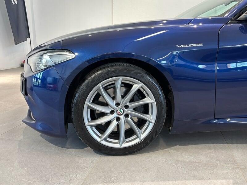 Alfa Romeo Giulia 2.2 Turbo AT8 210CV AWD Q4 Veloce