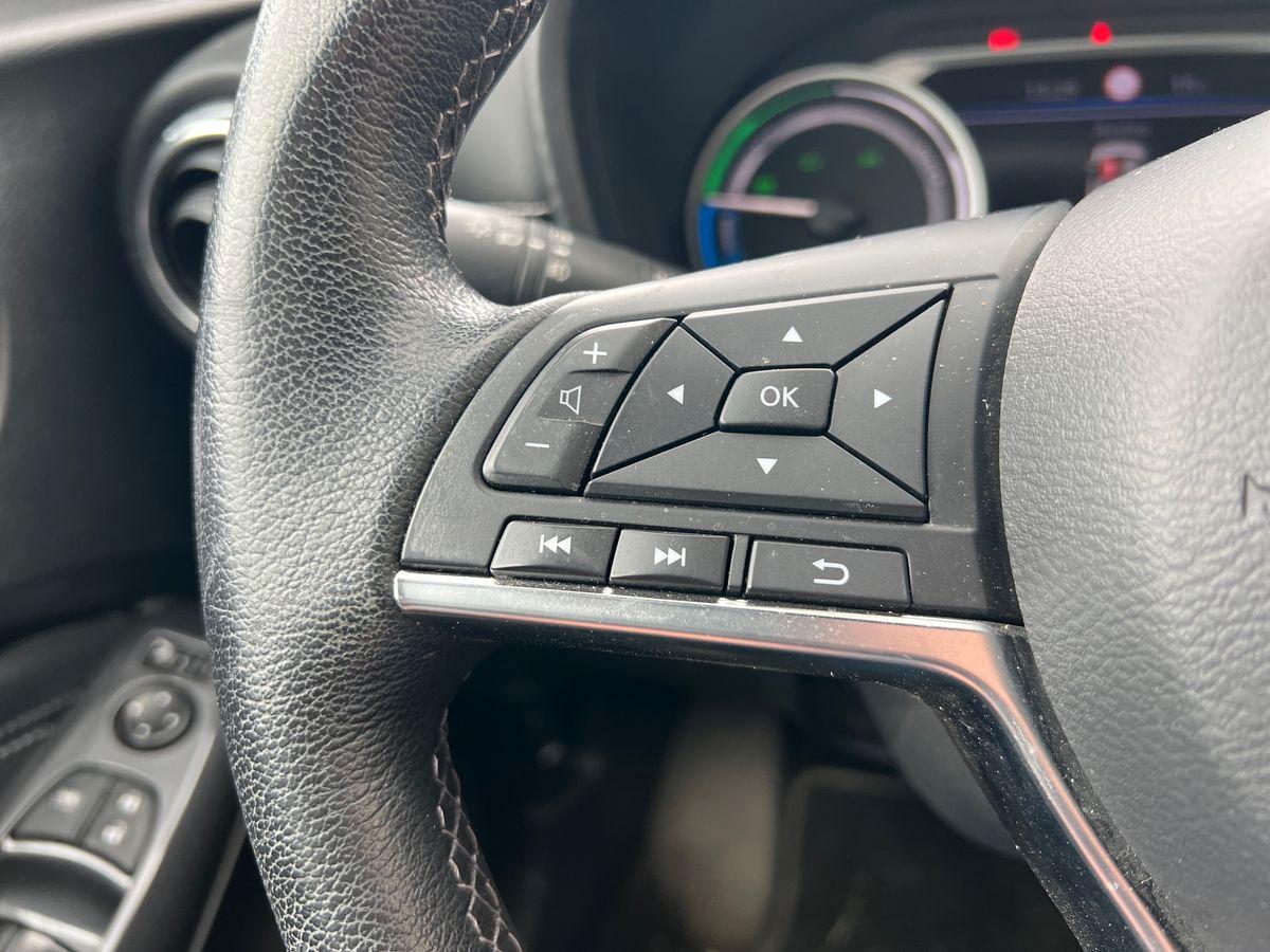 NISSAN Juke 1.6 hev Tekna