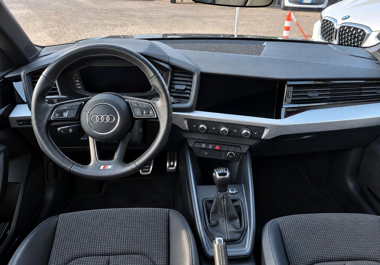 Audi A1 SPB 30 TFSI S line edition