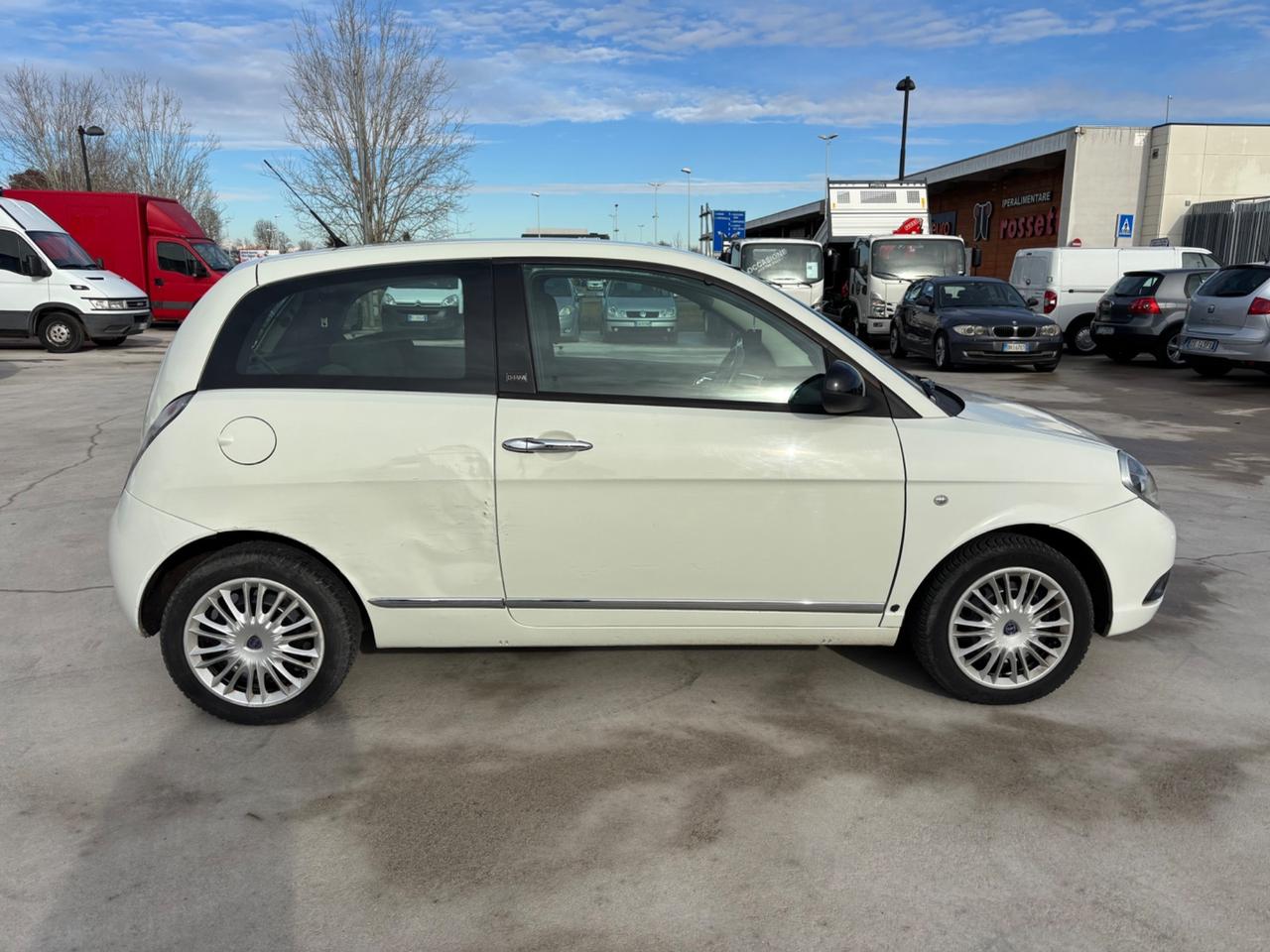 Lancia Ypsilon 1.2 69 CV Diva