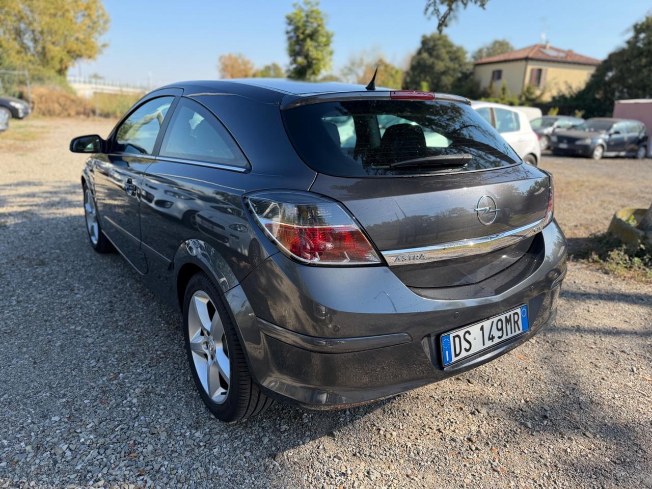 Opel Astra GTC 1.7 CDTI 125CV 3 porte Cosmo